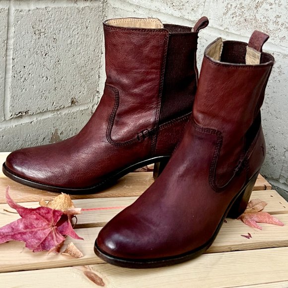 Frye Janis Gore Short Brown Leather Ankle Boots Size 7.5 - Picture 3 of 7